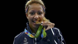jo-2016-boxe-60-kg-mossely-premiere-boxeuse-francaise-en-or